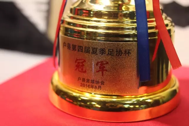 欧冠-奥斯梅恩双响 那不勒斯总比分5-0法兰克福